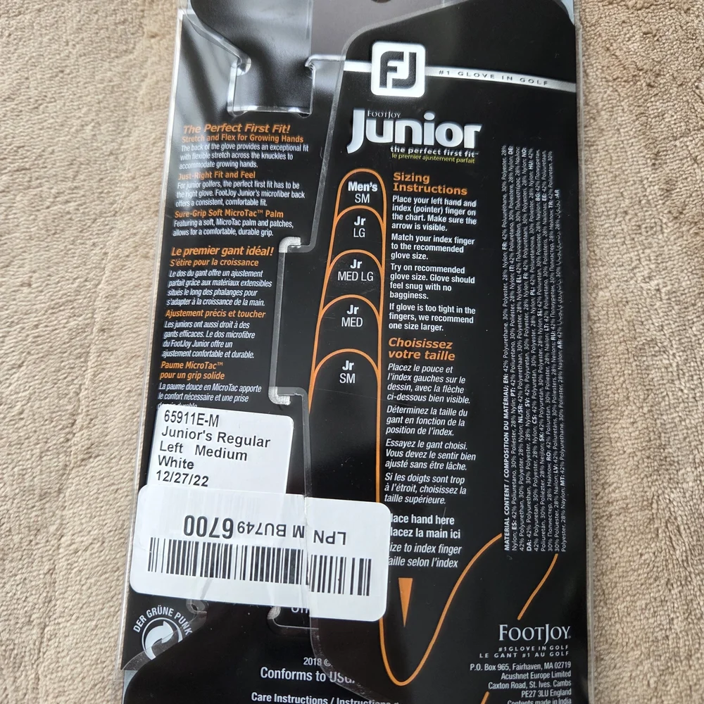 Foot joy junior Golf Glove, Worn on Left Hand, New, In Original Packaging medium